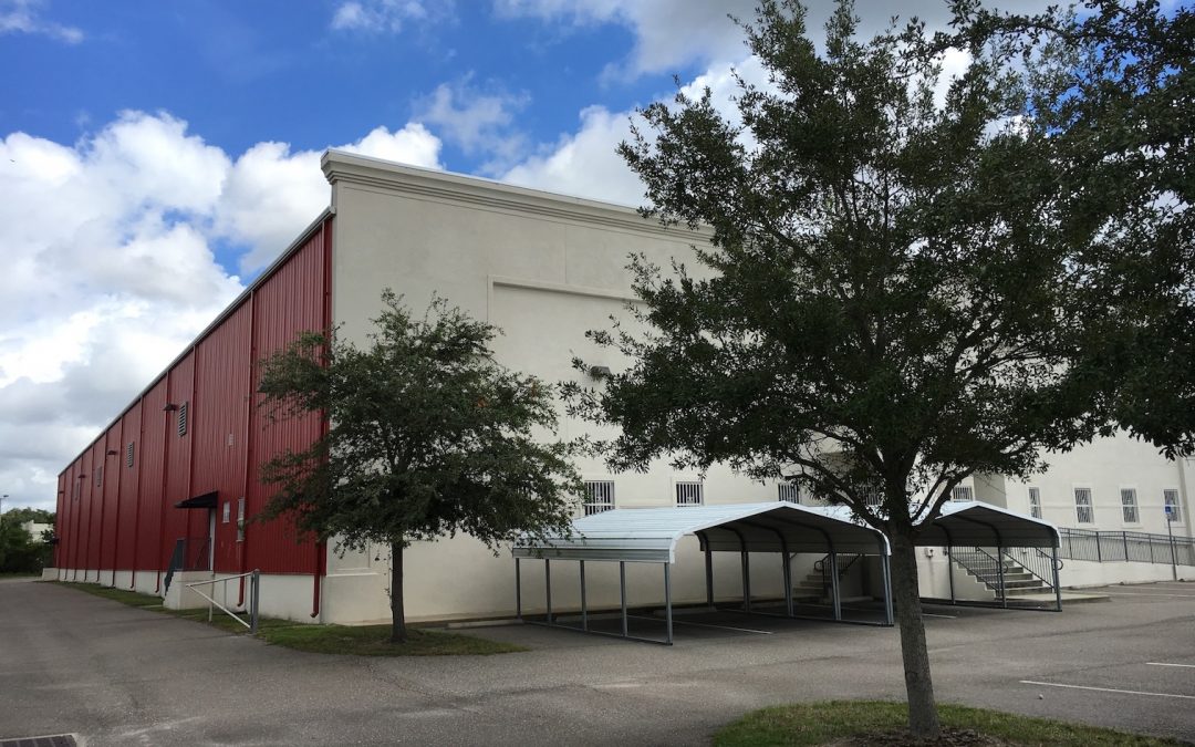 The Dikman Company Represented Advanced Roofing, Inc in the Purchase of 32,712 Square Foot Industrial Building